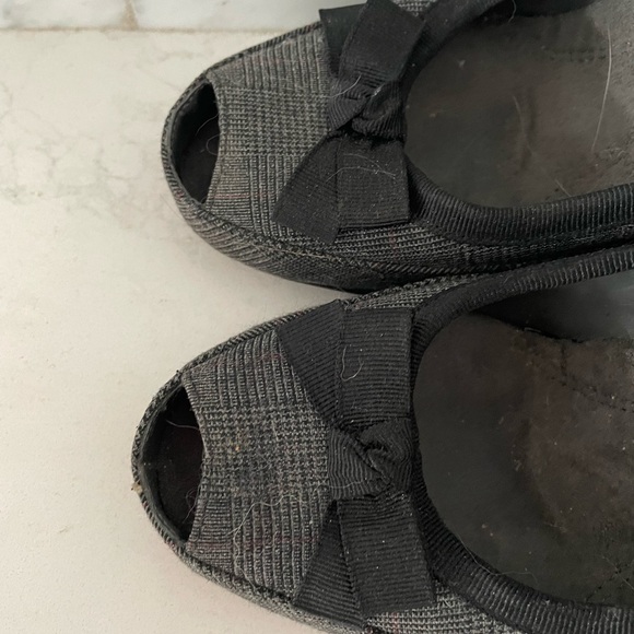 Aerosole pump with peekaboo toe, size 7 - Picture 2 of 5